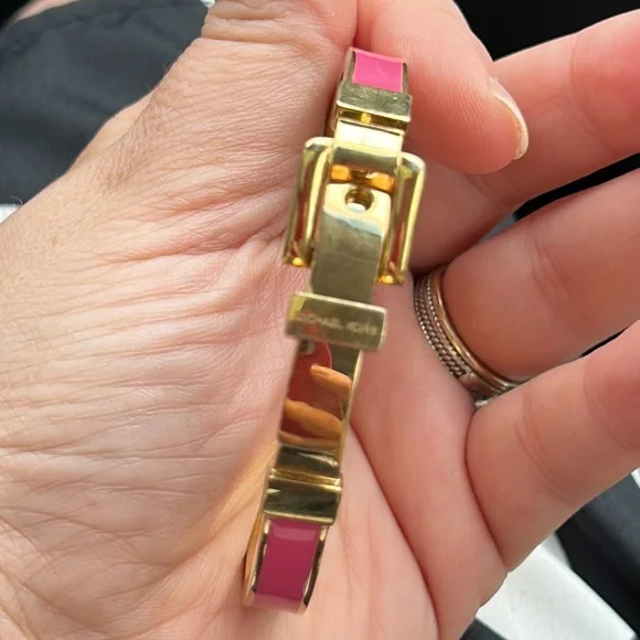 MICHAEL KORS PINK | Jewelry | Michael Kors Pink Enamel Gold  display picture 2